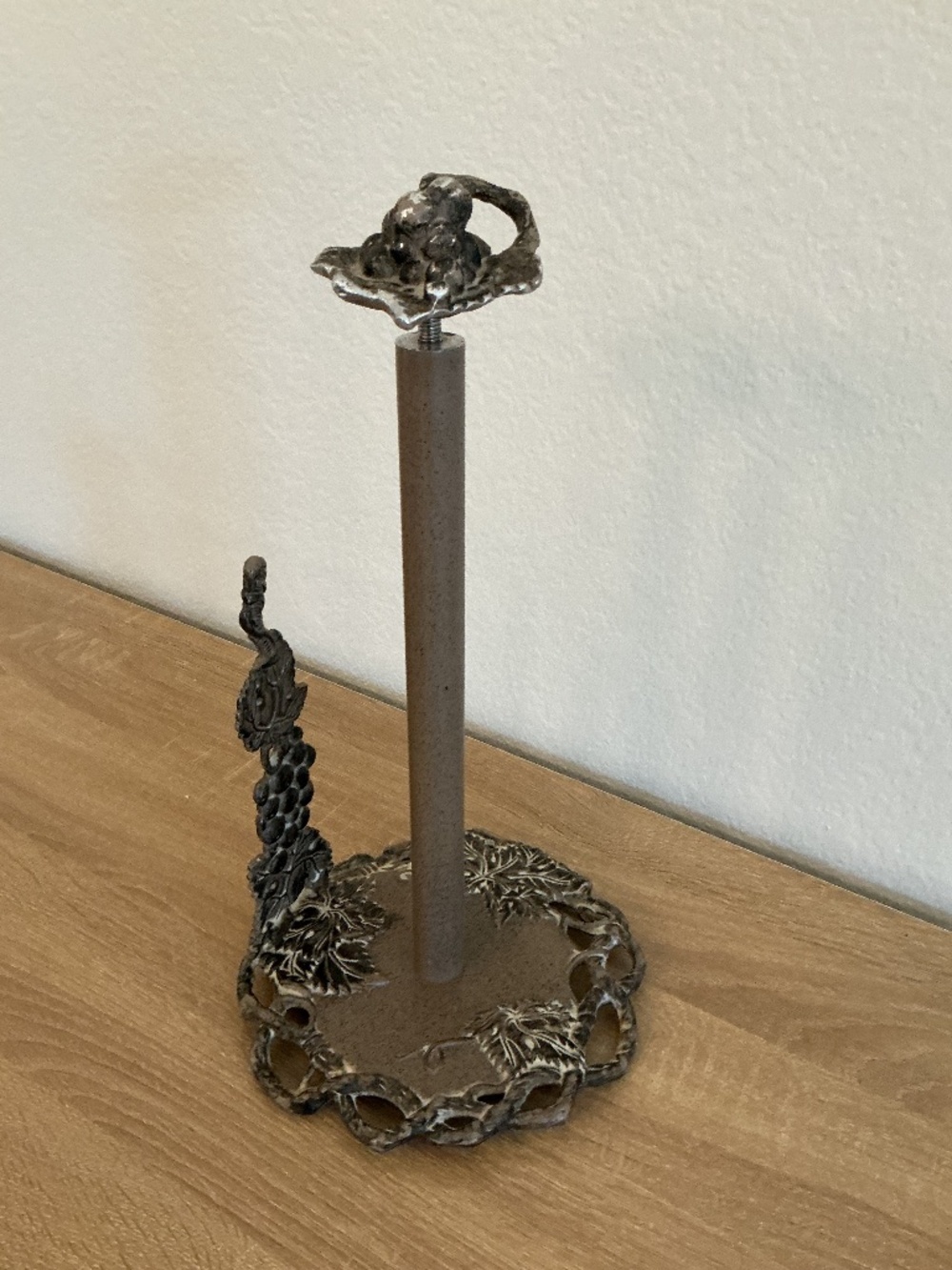 Arthur Court Grape Tuscan towel holder - special release